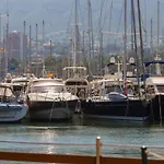 Marinas דירה