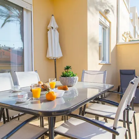 Apartment Marinas *